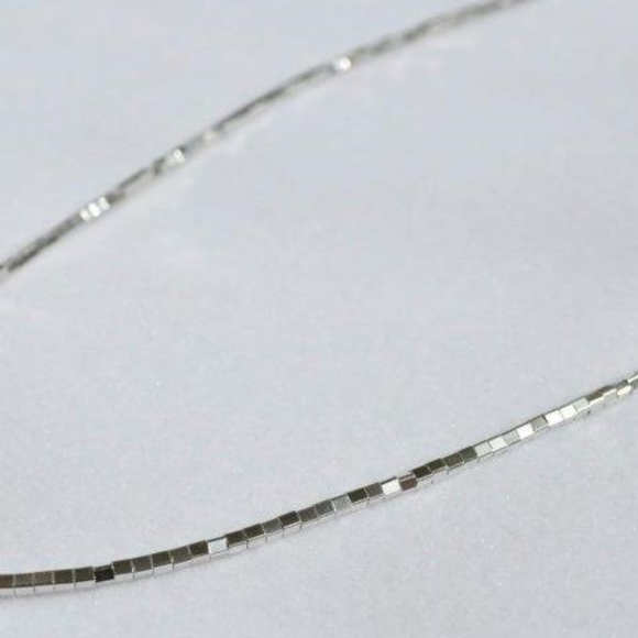 Sterling Silver Necklace with Spiny Oyster Pendant